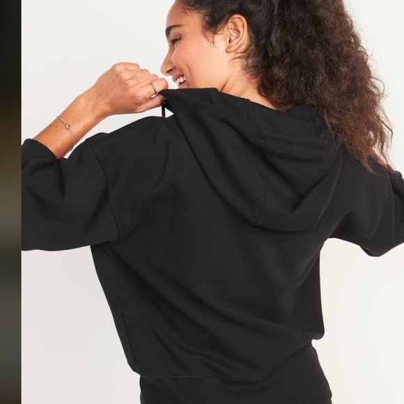 NWT OLD NAVY Dynamic Fleece Zip Hoodie Color: Blackjack - Picture 3 of 10